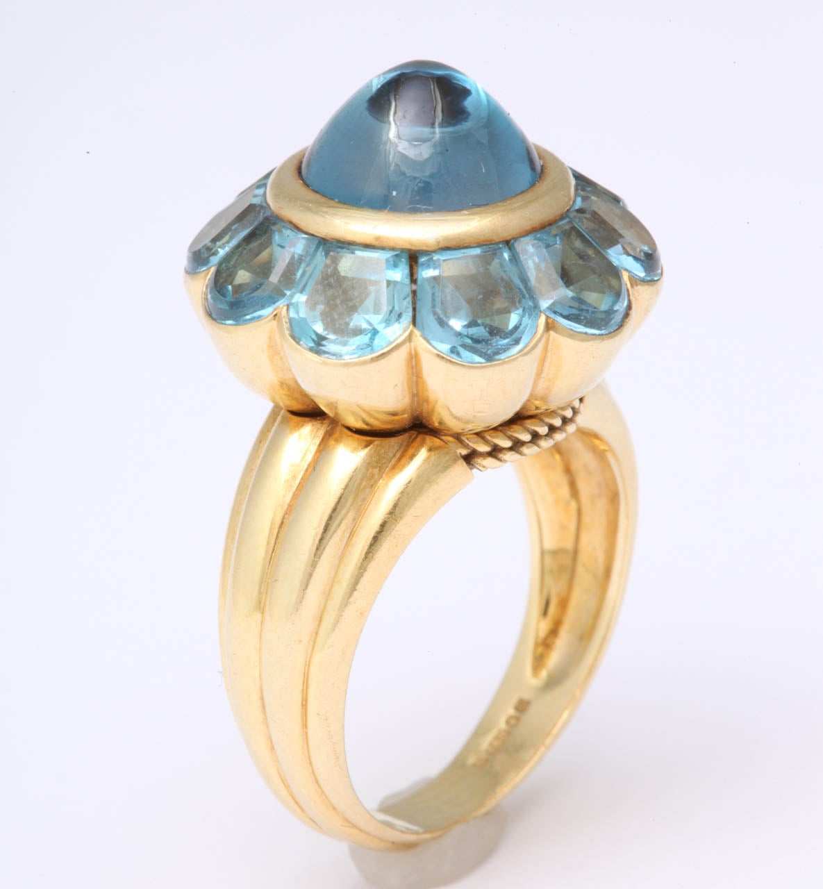 Rayner Blue Topaz Ring In Excellent Condition In New York, NY