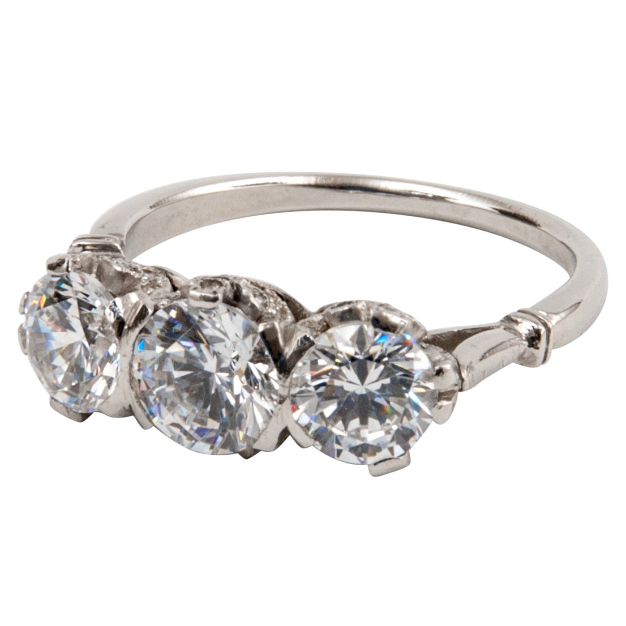 Diamond Platinum Engagement Ring For Sale at 1stdibs