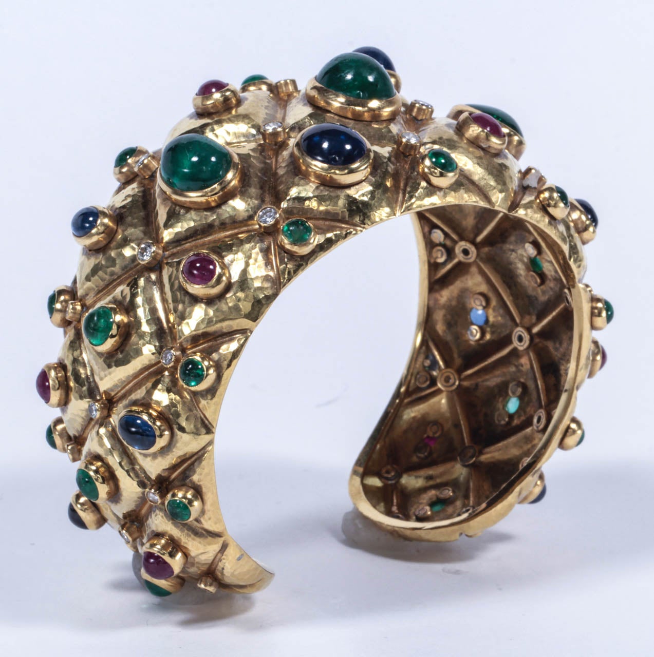 Emerald Ruby Sapphire Diamond Hammered Gold Cuff by Demner In Good Condition For Sale In New York, NY
