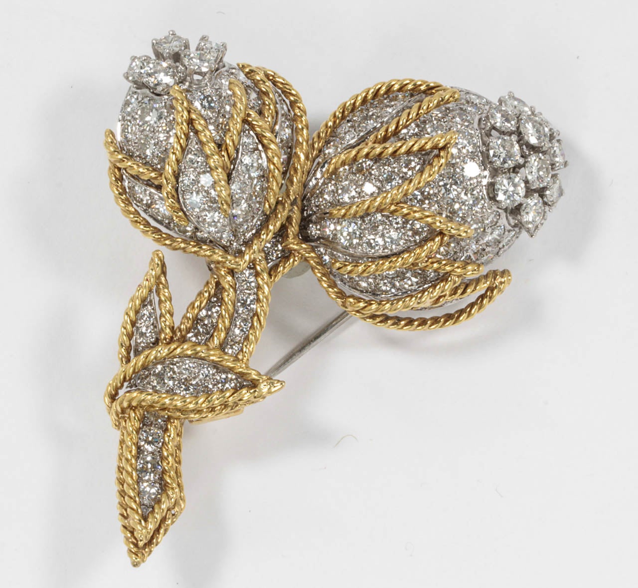 Diamond Gold Flower Pin with Detachable Yellow Gold Cage In Good Condition For Sale In New York, NY