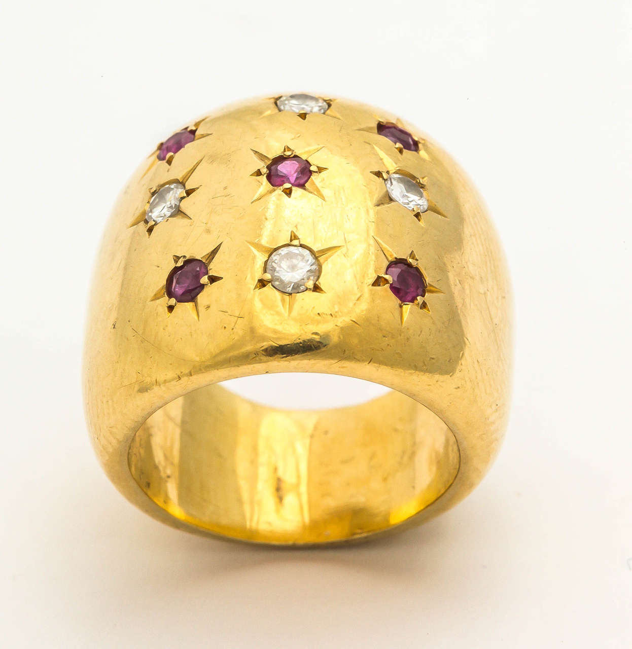 1940s Ruby Diamond Gold Wide Band Star Pattern Ring 2