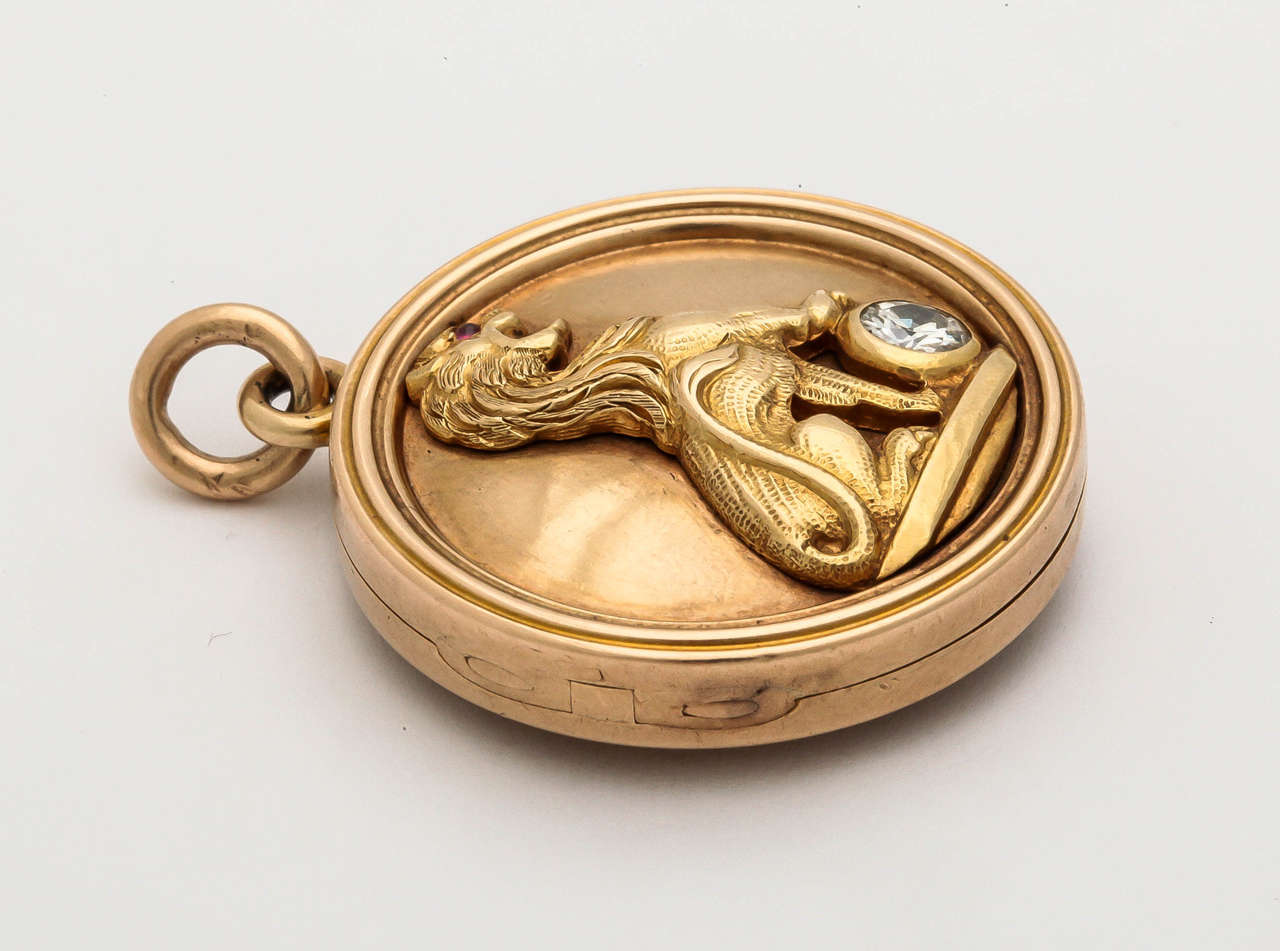 1880s Victorian Gold Lion Resting His Paw on a Diamond Double-Sided Locket 3