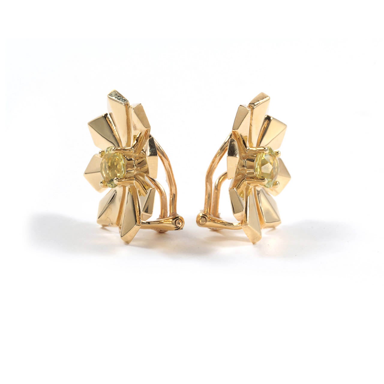 Art Deco Lemon Citrine Gold Flower Earrings  In New Condition In New York, NY