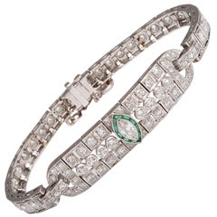Platinum Diamond 
Emerald Deco Bracelet