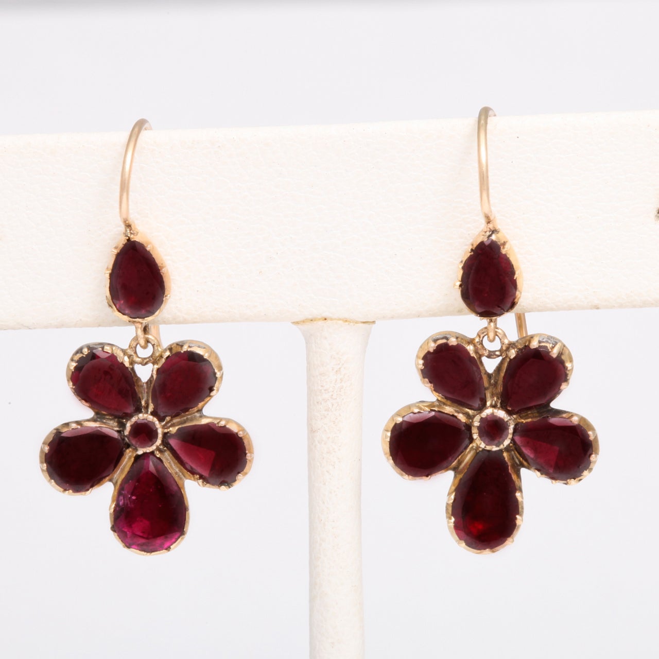 These Georgian foiled garnet earrings will be a love token from the person who gives them their lady love. They bring the message 