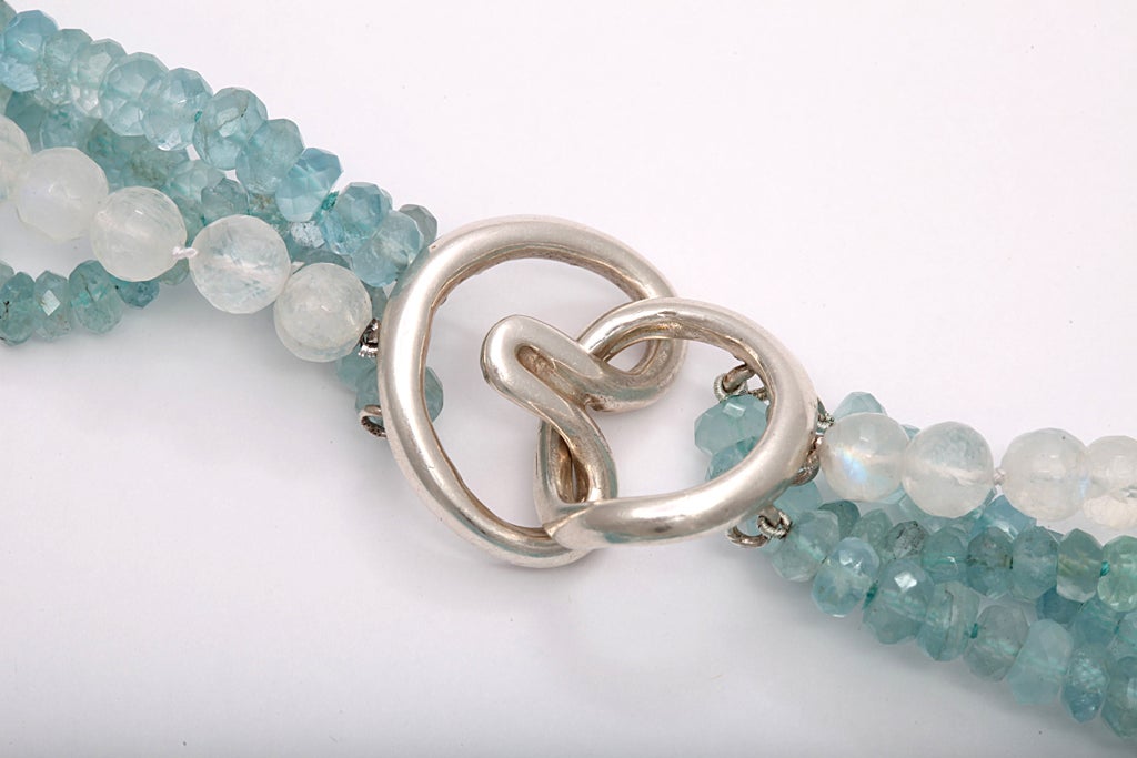 Aquamarine & Diamond Pendant Necklace For Sale 6