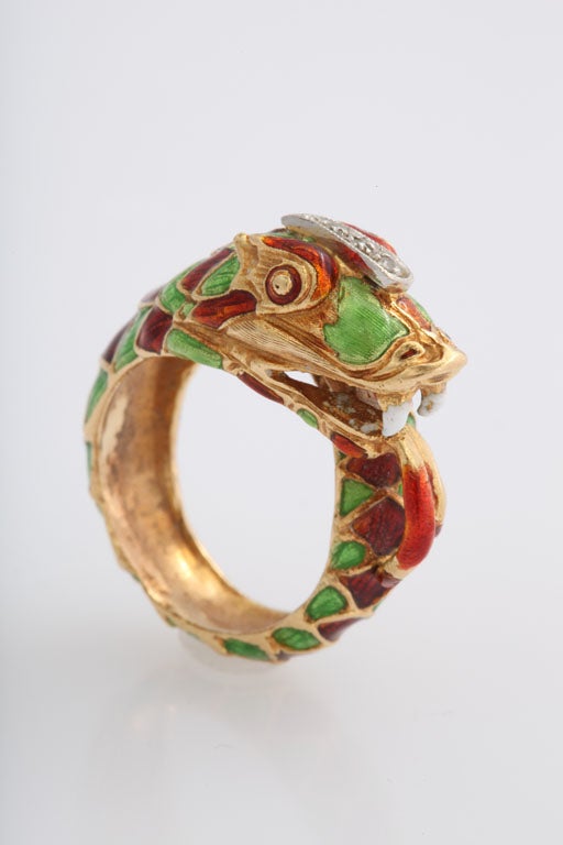 green snake ring