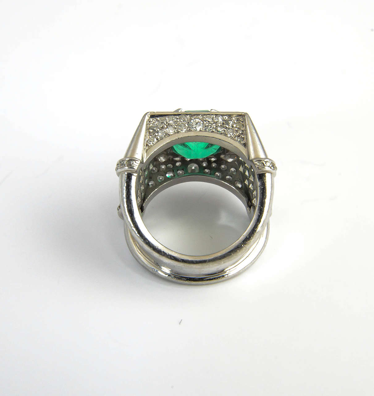 Late 20th Century Emerald Diamond Gold Ring 3