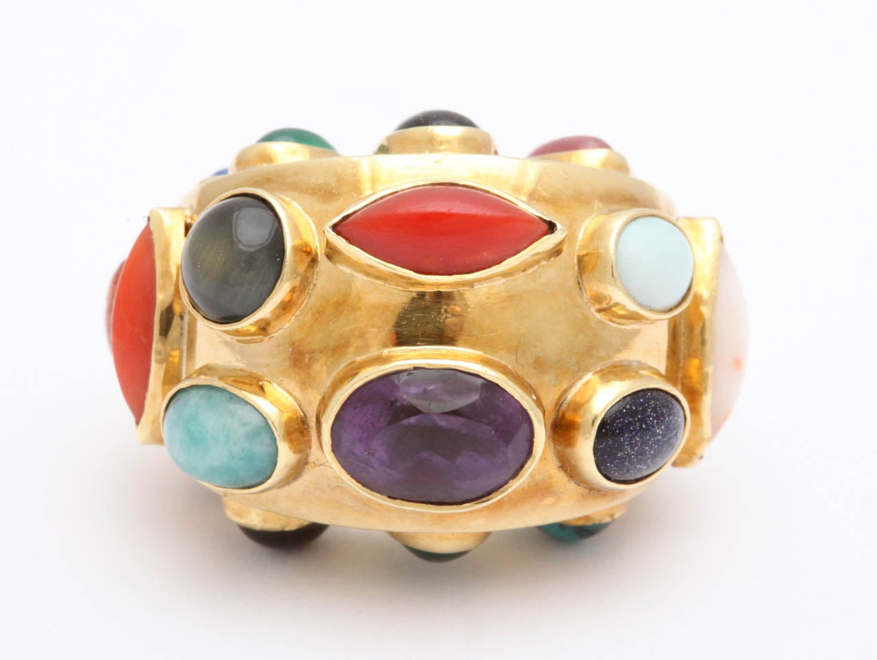 1960's SAENZ Multicolored Stone Gold Cocktail Bombe Style Ring In Excellent Condition In New York, NY
