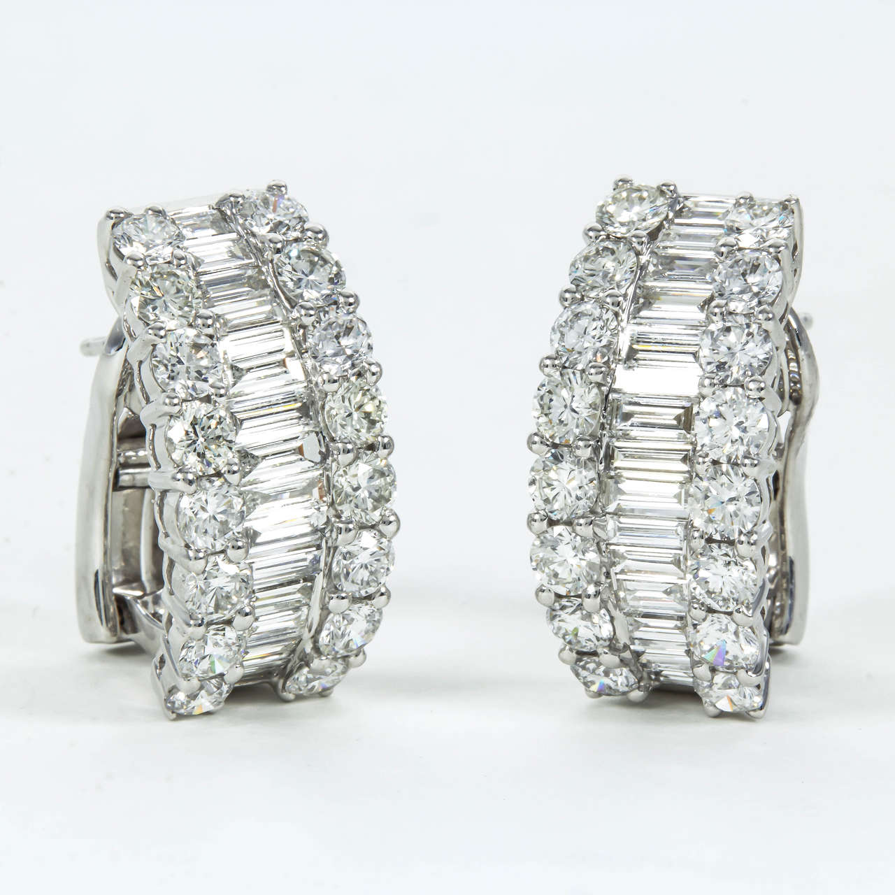 5.49 carats of F/G color VS clarity diamonds set in 18k white gold

*We have a matching ring available on 1stdibs*