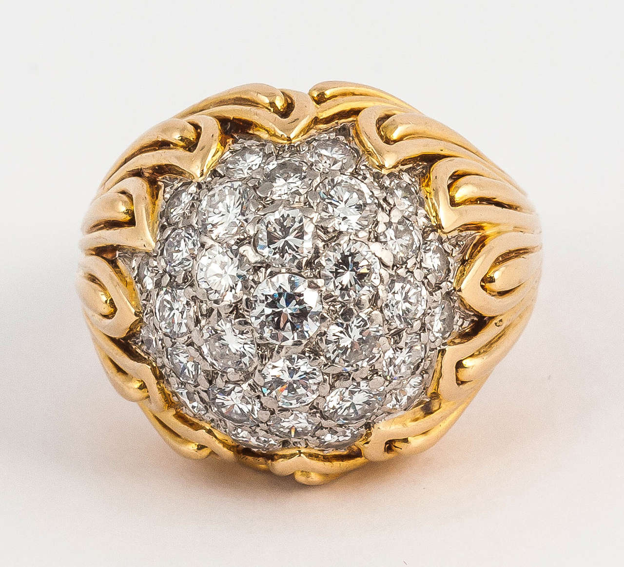 Diamond Bombe ring set in 18kt Gold by Van Cleef & Arpels Paris
Finger size K 1/2
