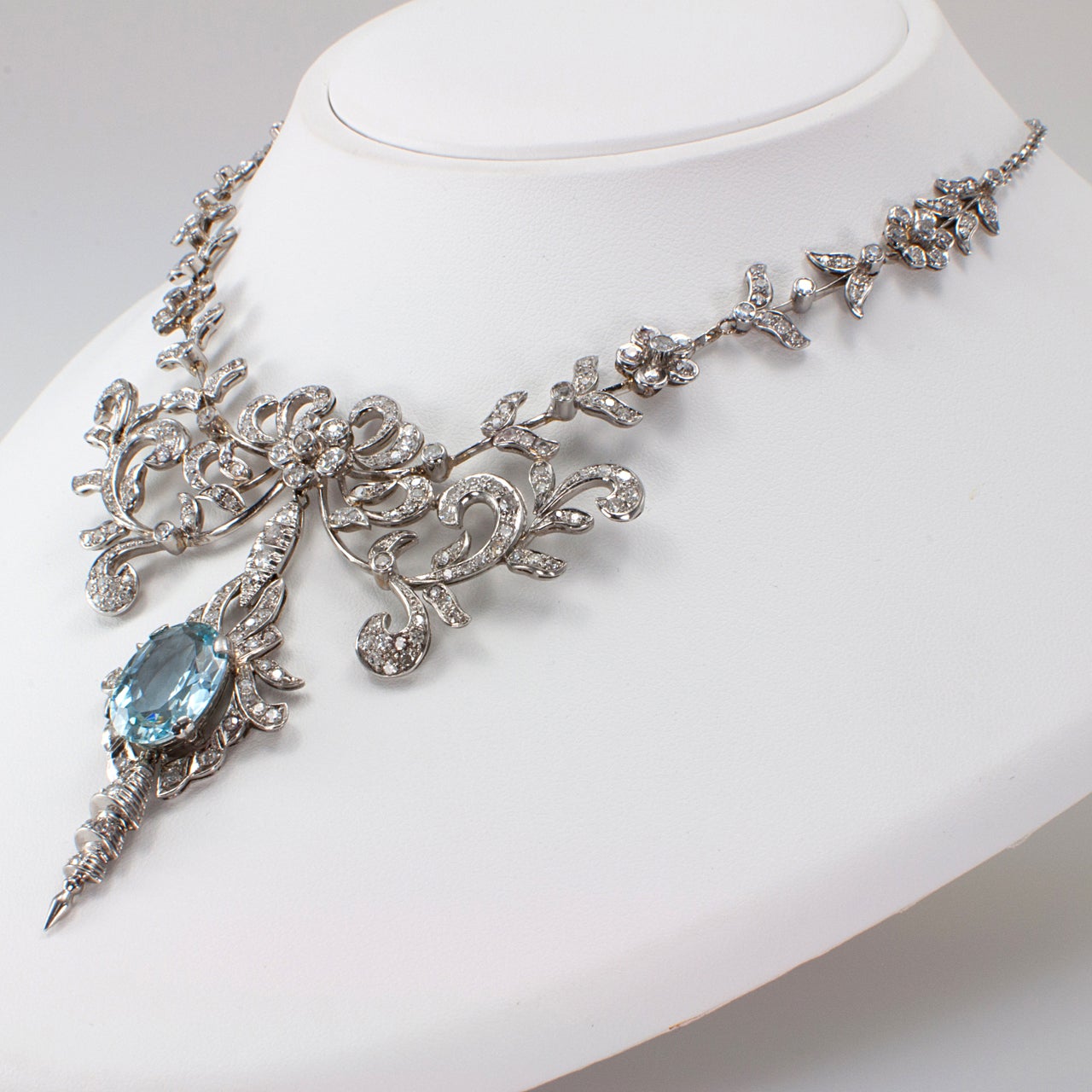 Aquamarine And Diamond Necklace 4