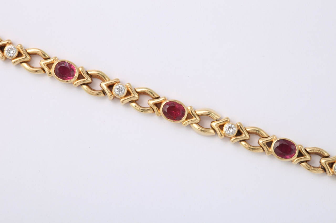 Ruby & Diamond Bracelet In Excellent Condition In New York, NY