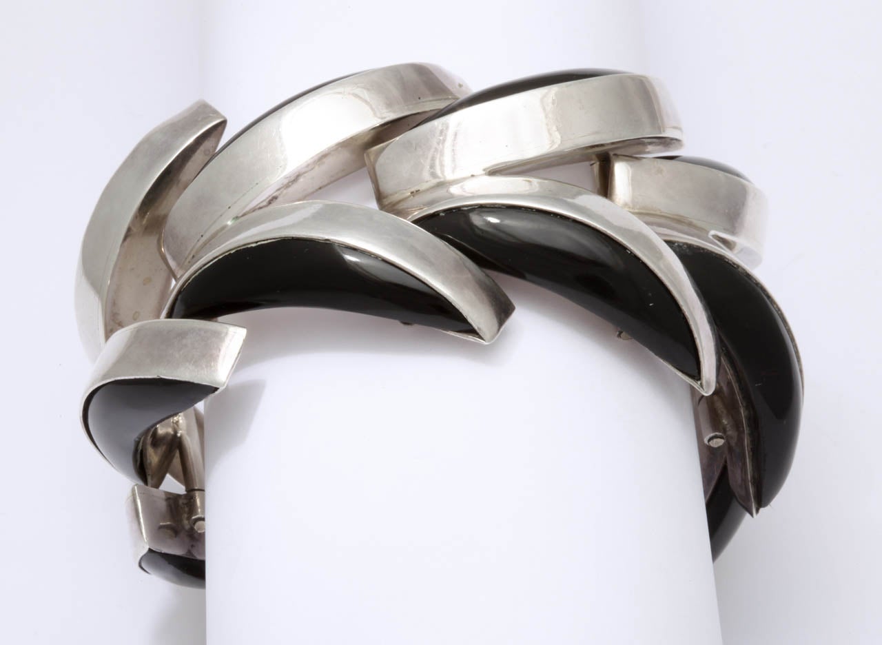 Spectacular Silver and Obsidian Bracelet 5