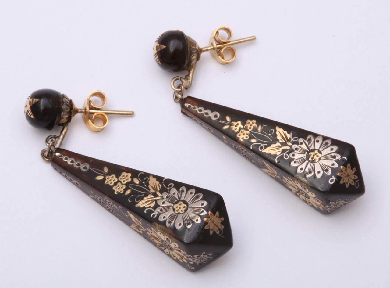 Women's Victorian Pique Earrings Incised with Gold and Silver