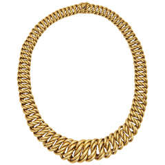 Caplain Saint-Andre Paris Thick Gold Link Necklace with Sapphire Clasp