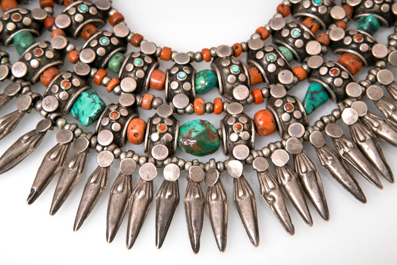 collar ceremonial