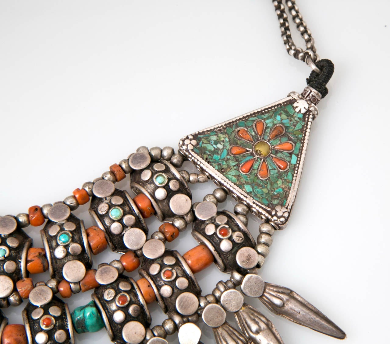 Old Tibetan Ceremonial Collar Presented by Carol Marks In Good Condition In St.amford, CT