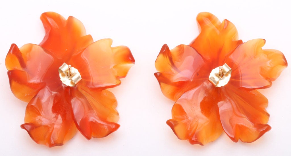 flower carnelian