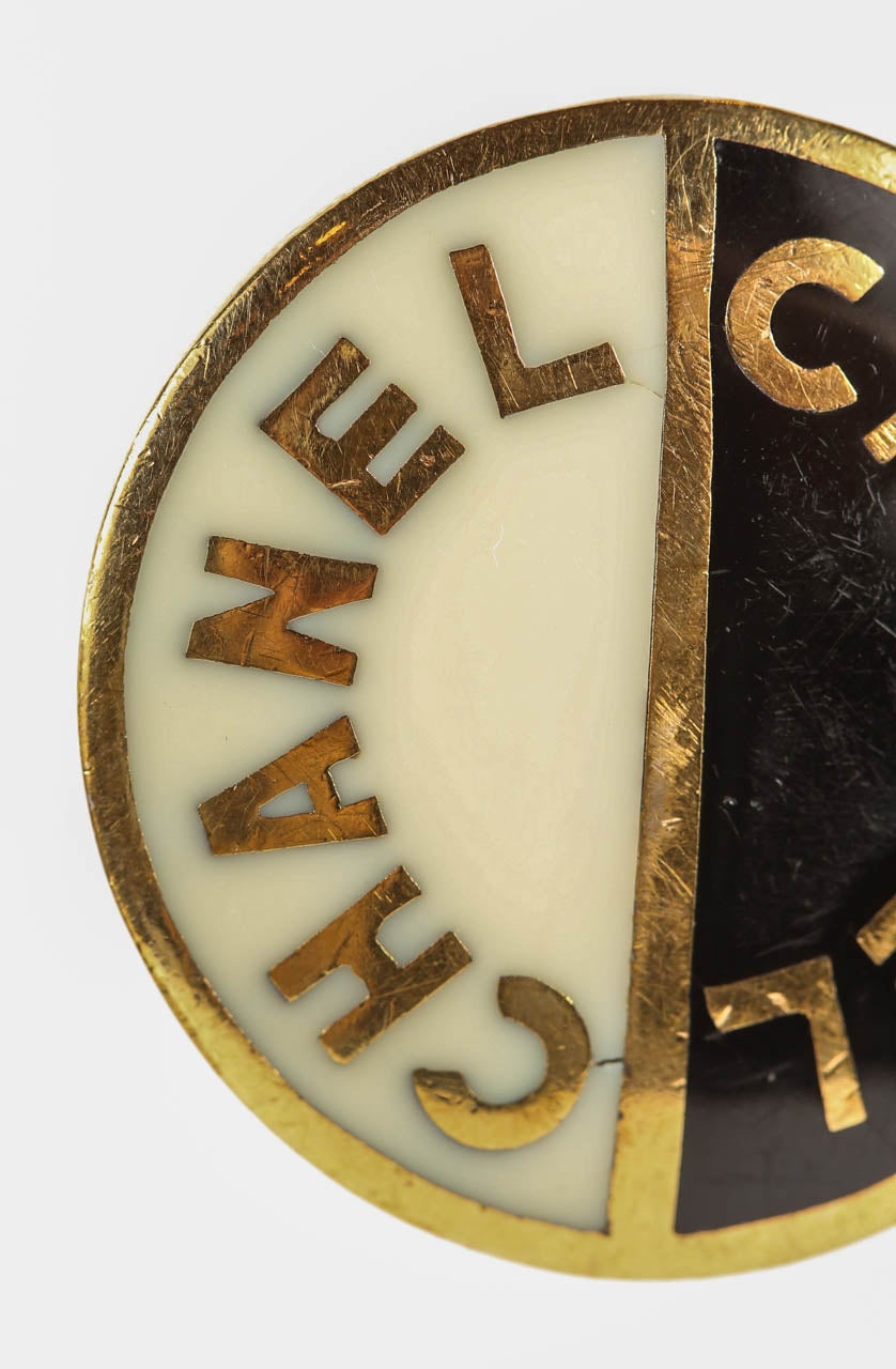 Women's or Men's Pair of Chanel Black, Cream & Gold Cufflinks