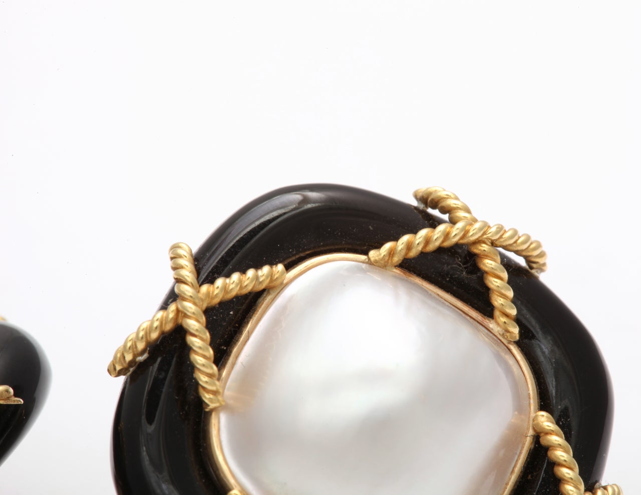 Women's Black Onyx Pearl & Gold Clip on Earrings