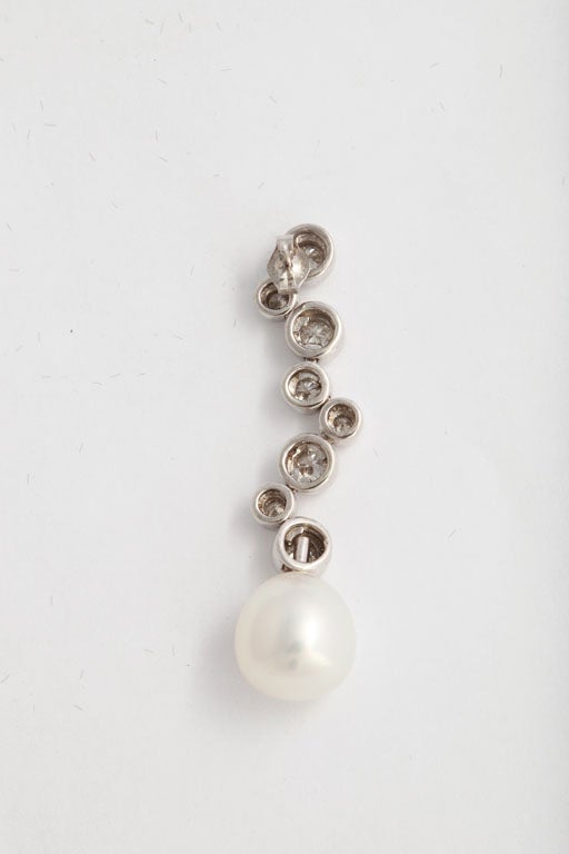 Diamond Bubble White Gold Drop Earring with Detachable Pearl In Excellent Condition In Miami Beach, FL