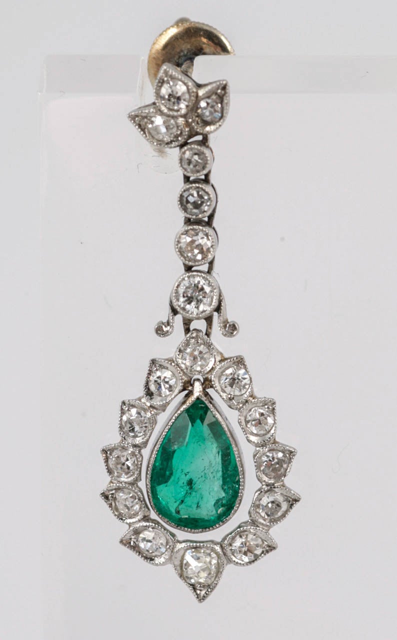 Women's Emerald Diamond Drop Earrings For Sale
