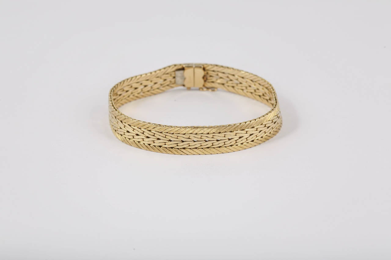 18K Gold fine Cartier bracelet.