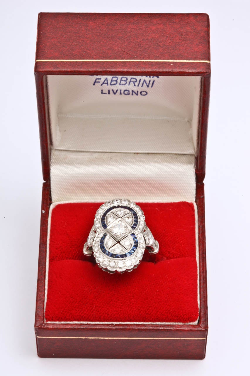 Art Deco Sapphire Diamond Dinner Ring In Excellent Condition In New York, NY