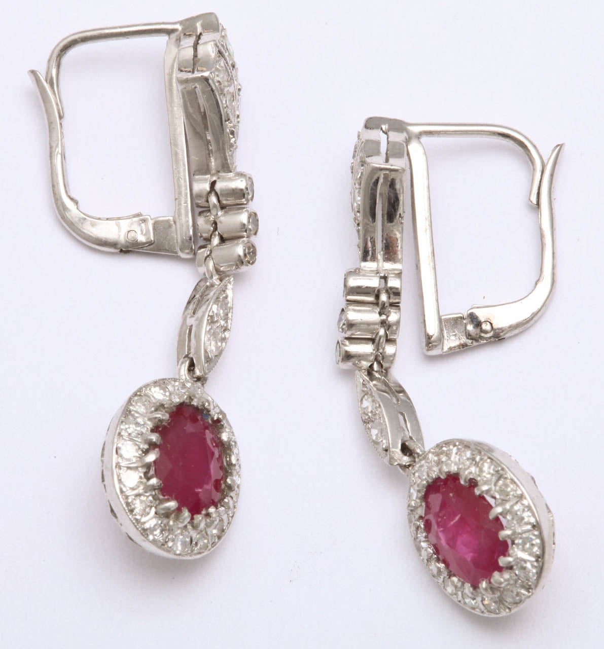 Women's 1940s Ruby Diamond White Gold Drop Dangle Earrings