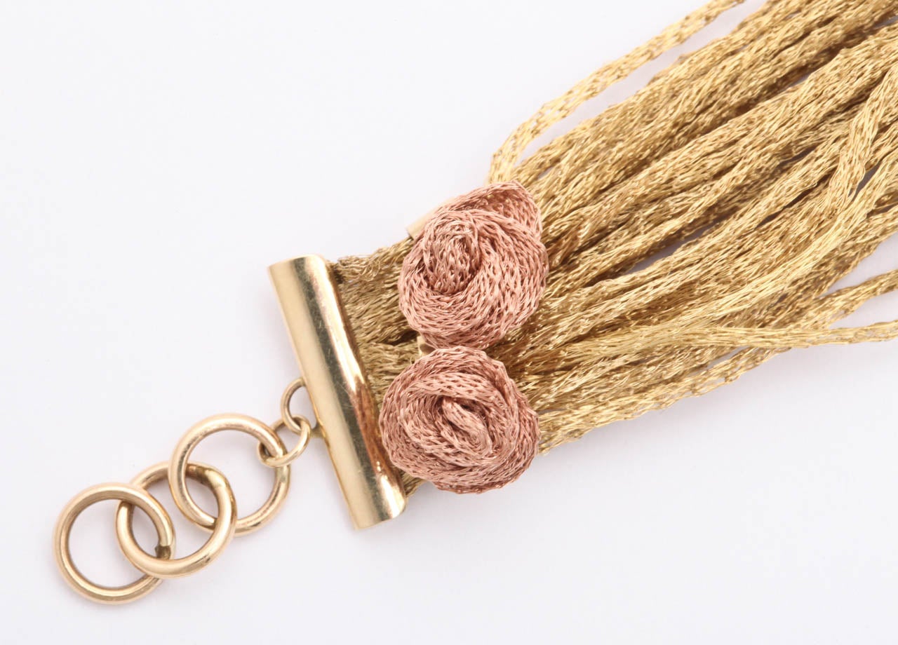 1960's Gold And Pink Gold delicate roses bracelet with toggle closure 4