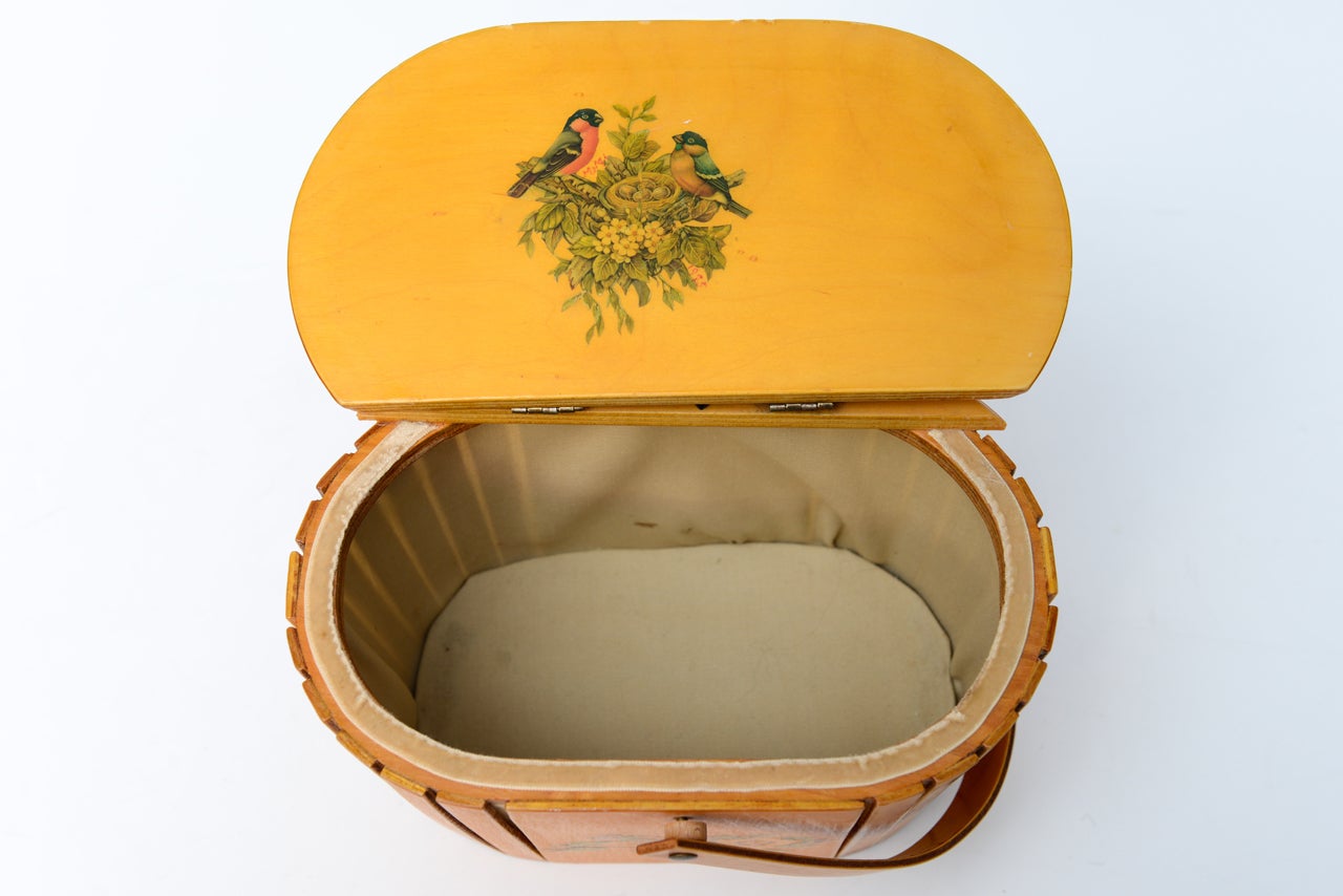 Vintage  Decoupaged Hand Basket For Sale 4