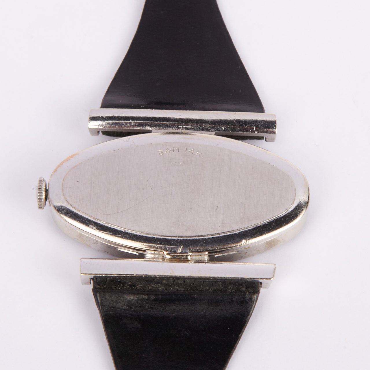 Baume & Mercier White Gold, Onyx and Diamond Wristwatch For Sale 3