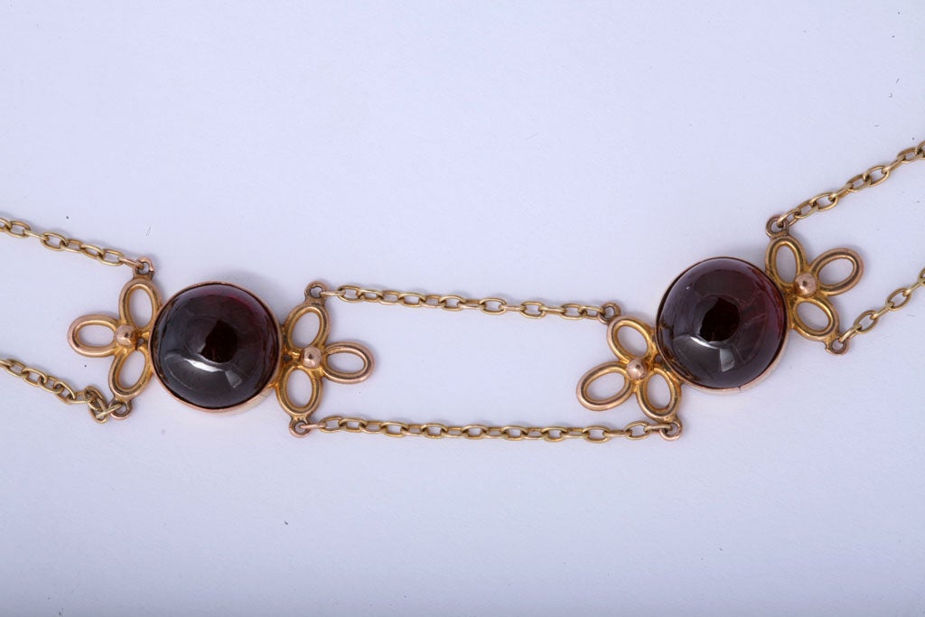 Women's EARLY  CABOCHON GARNET &GOLD NECKLACE