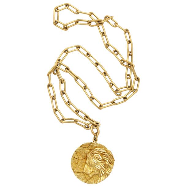 Tiffany and Co. Gold Zodiac Leo Pendant and Chain Necklace at 1stDibs ...