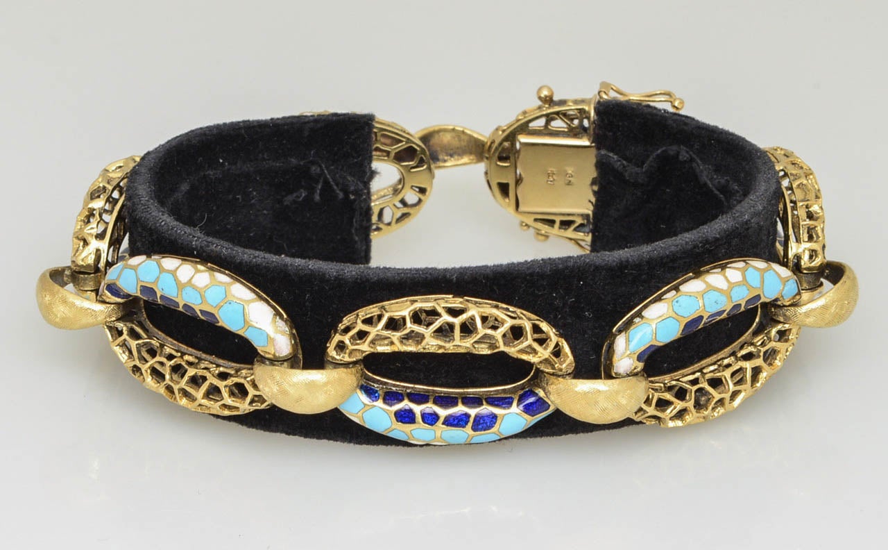 1970s Blue and White Enamel Honeycomb Gold Bracelet 4