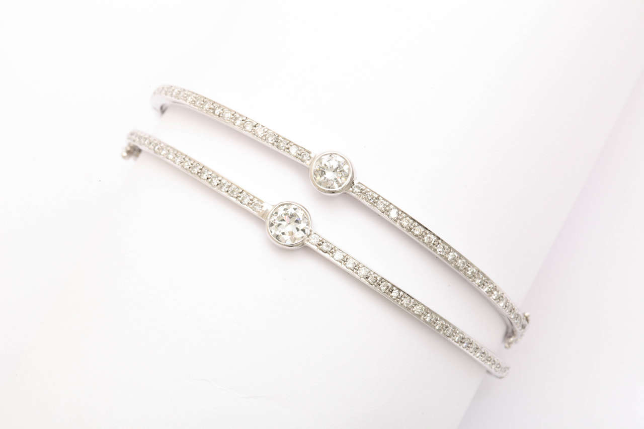 Diamond Stackable Bangles In Excellent Condition For Sale In New York, NY