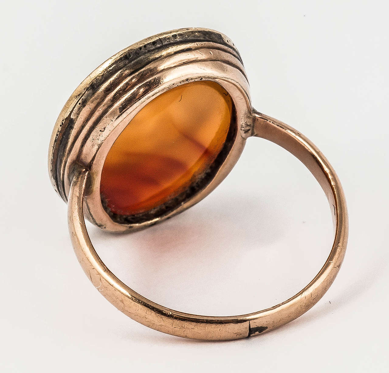 Women's or Men's Antique Georgian Gold Signet Ring with Carnelian Intaglio Profile For Sale