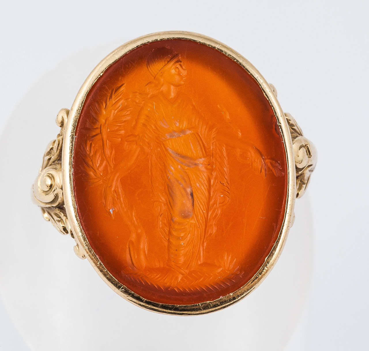 Georgian Antique Carnelian Gold Signet Ring In Excellent Condition In London, GB