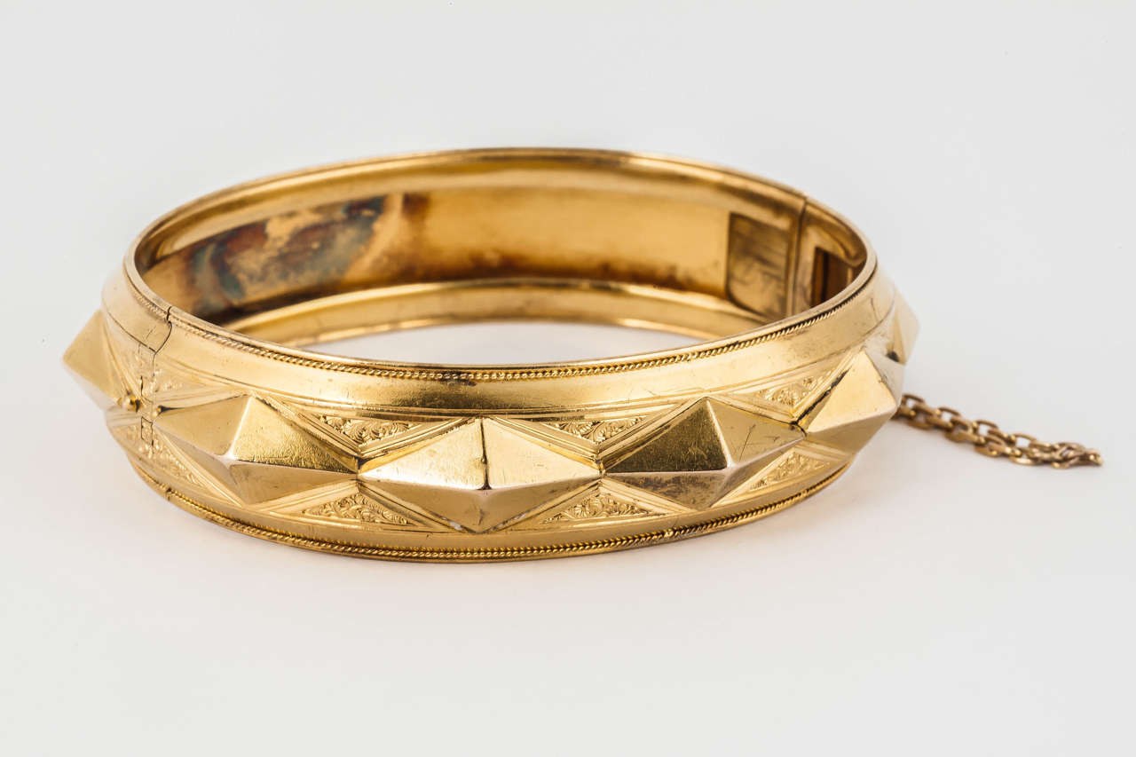 Victorian Gold Bangle Bracelet 2