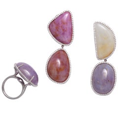 Burma Cabochon Ruby
Diamond Earring and Ring Set Burma Cabochon Ruby
Diamond Earring and Ring Set