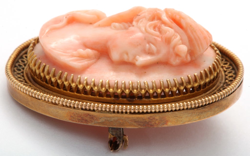 Antique Coral Cameo In Excellent Condition In New York, NY