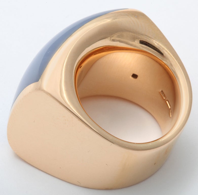 Women's or Men's Vhernier Plateau Chalcedony & Gold Ring