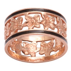 A Floral Band of Gold and Enamel Ivy Vines 2