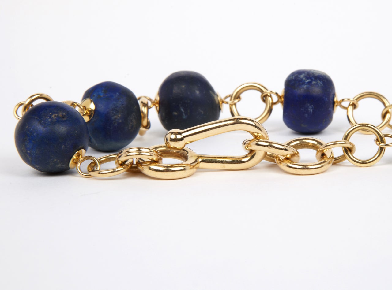Antique Lapis Lazuli Bead And Gold Necklace For Sale 4