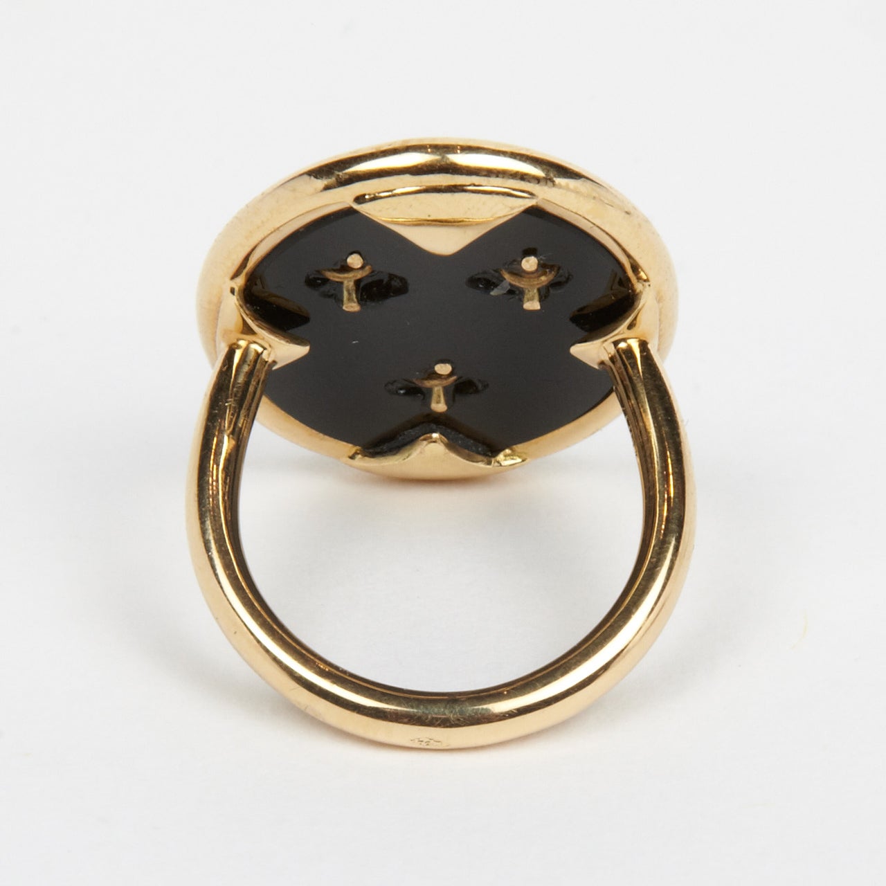 GOLD & ONYX RING WITH ANTIQUE LION HEAD 4