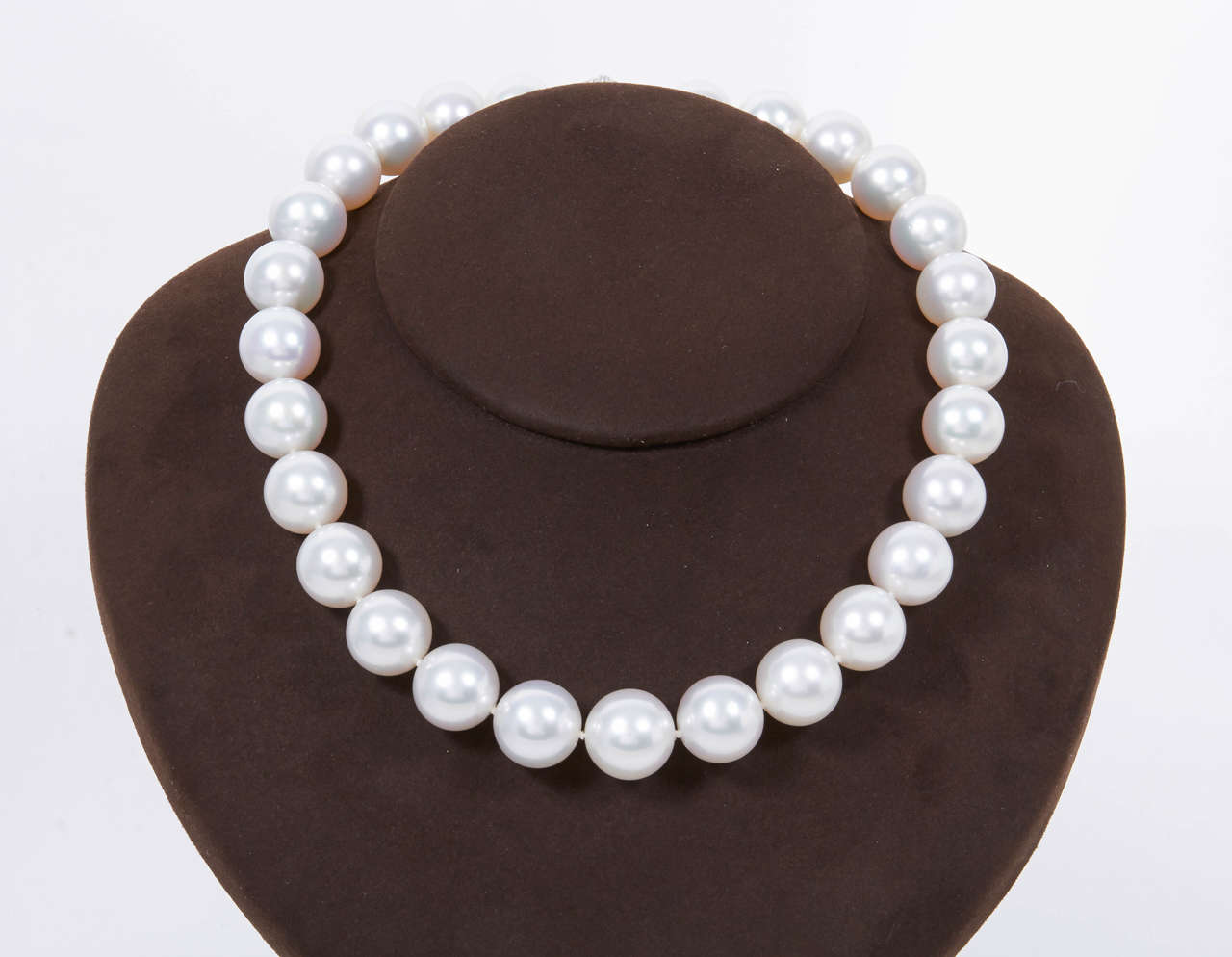 clasp for pearl necklace