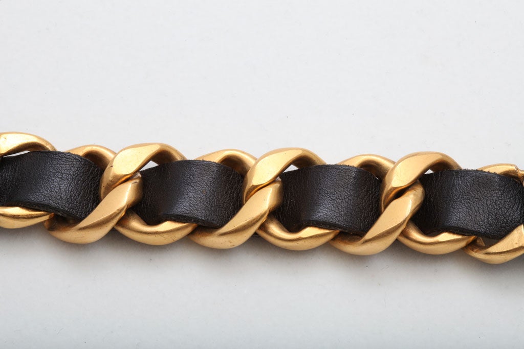 CHANEL GOLD/BLACK CHAIN BRACELET 4