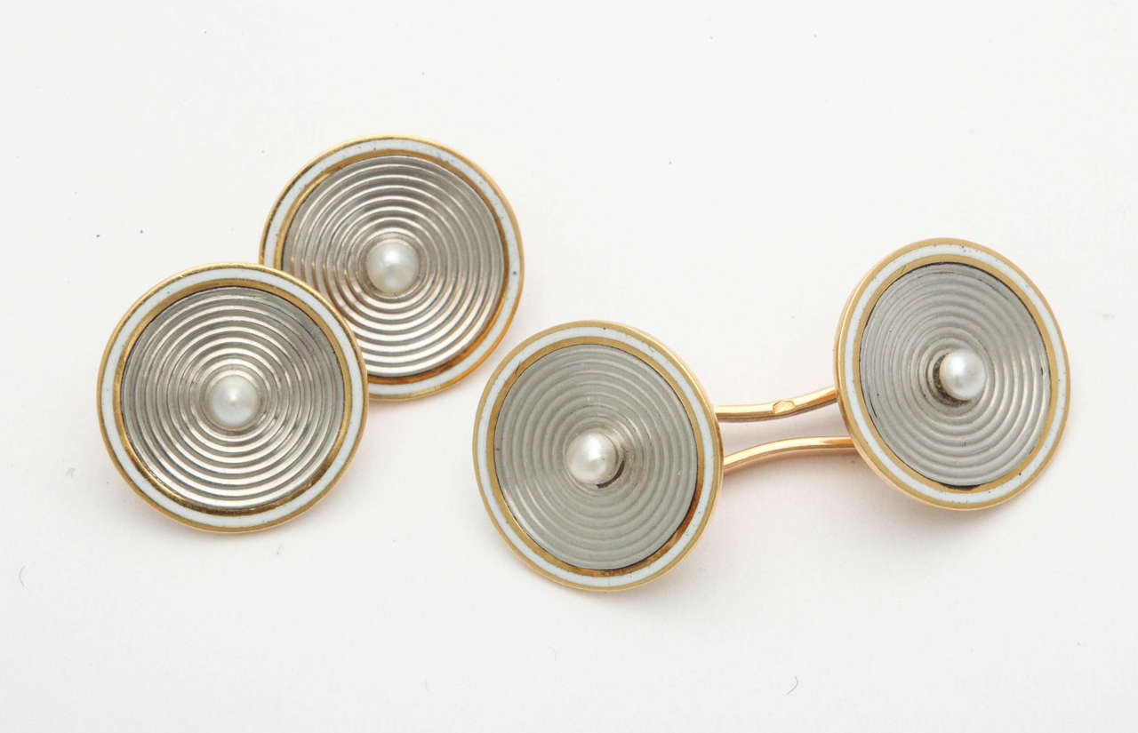 Modern French Pearl Two Color 18k Gold Cufflinks, Paris, 1960s For Sale