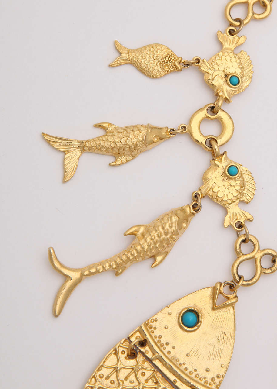 Women's Eleven Fish Runway Necklace